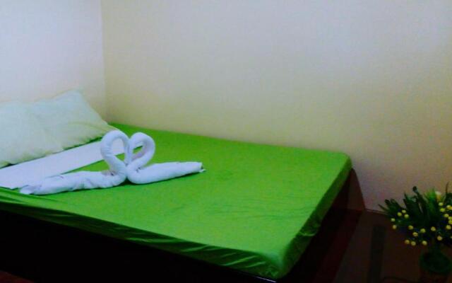 Hostel Oslob Anglers Hub Resort