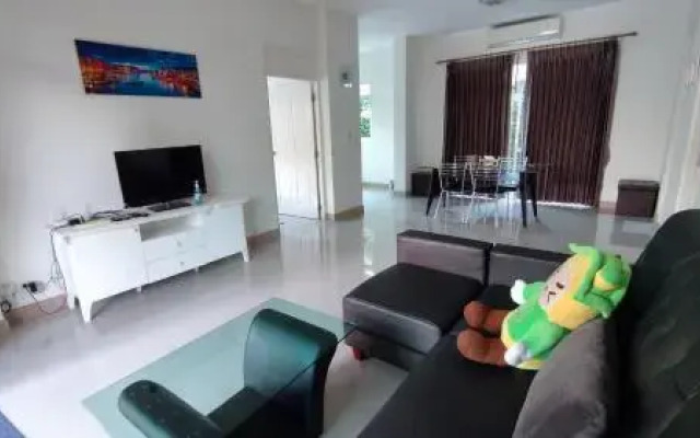 Happy House @ Casa Seaside Rayong