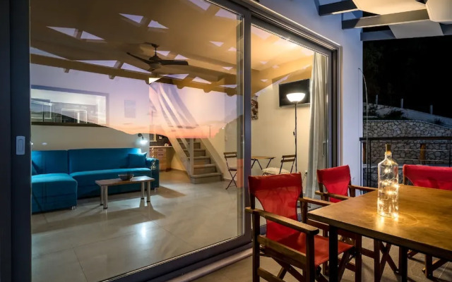 Sappho Boutique Suites-NEW