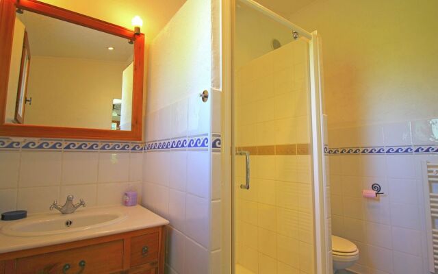 Cozy Cottage With Fenced Pool In A Quiet Area And 30 Km From The Mont Ventoux
