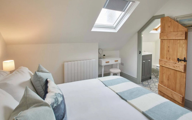 Threadneedle Cottage