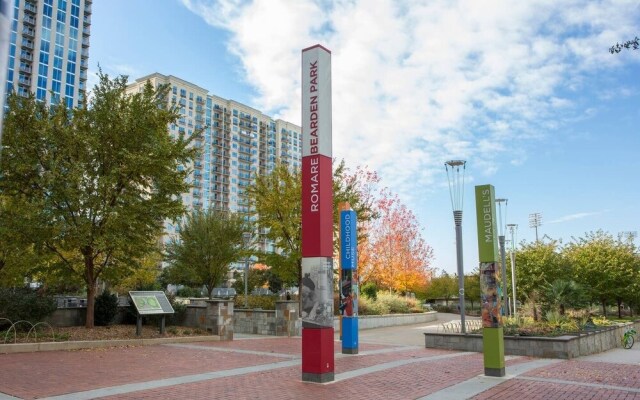FRONTDESK Cedar Flats Apts Uptown Charlotte