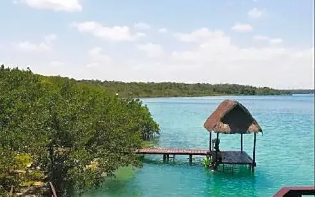 NAUH Rooms Xul-ha Bacalar México