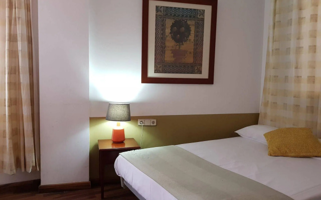 Hostal LK