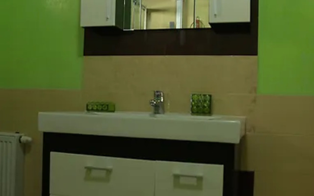 Золотая Бухта