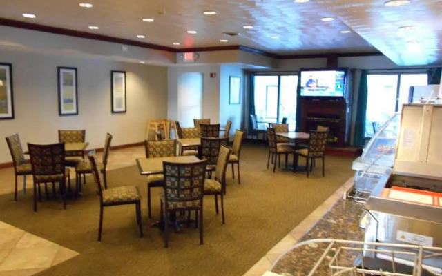 Holiday Inn Express Morgantown, An Ihg Hotel