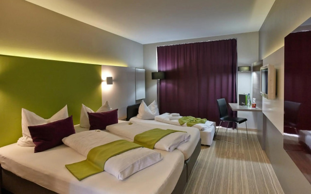 Hotel Demas City