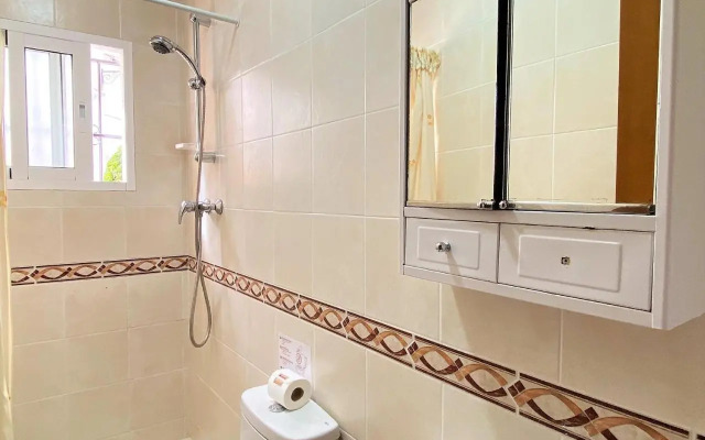 Nueva Nerja 52 Pubelo Andaluz Casasol