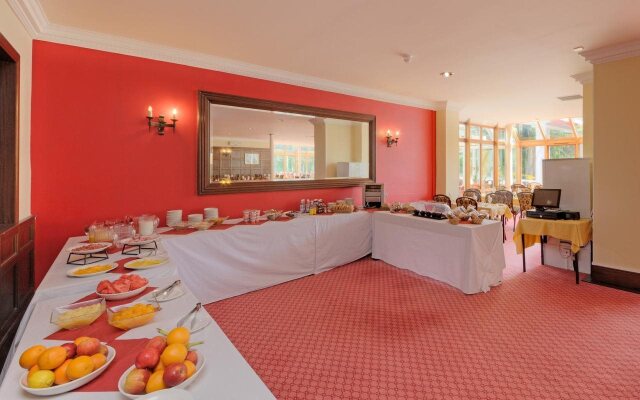 Muthu Royal Hotel
