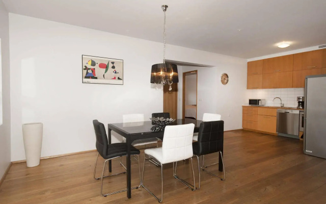 Central Premium Luxury Apartments