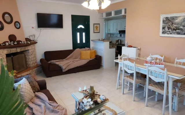Ariadni Sea View Apartment