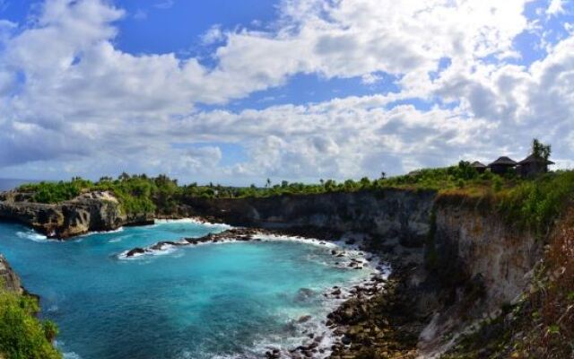 NusaBay Lembongan Resort by WHM