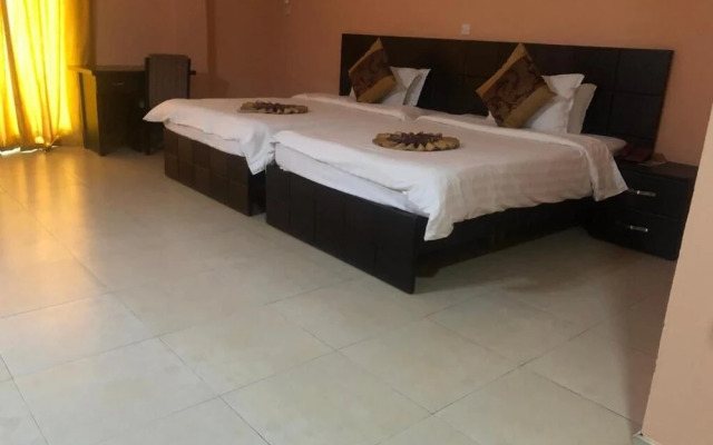 Korkdam Hotel