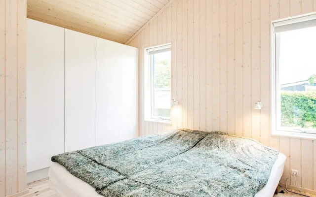 6 Person Holiday Home in Hals