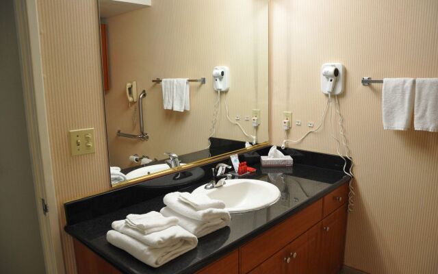 Surestay Hotel By Best Western Castro Valley