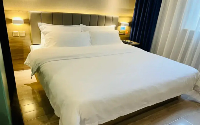 7 Days Premium Hotel (Chengdu Xipu Subway Station Xipu Wanda Plaza)