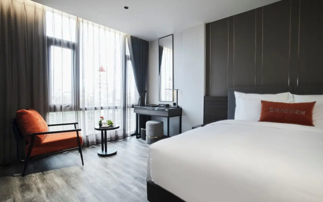 GrandView Hotel & Residence