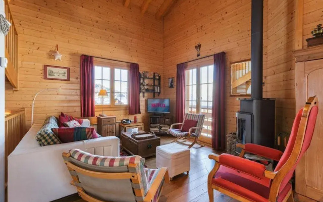 Montebello - Cozy Classic Swiss Chalet With Stunning Views