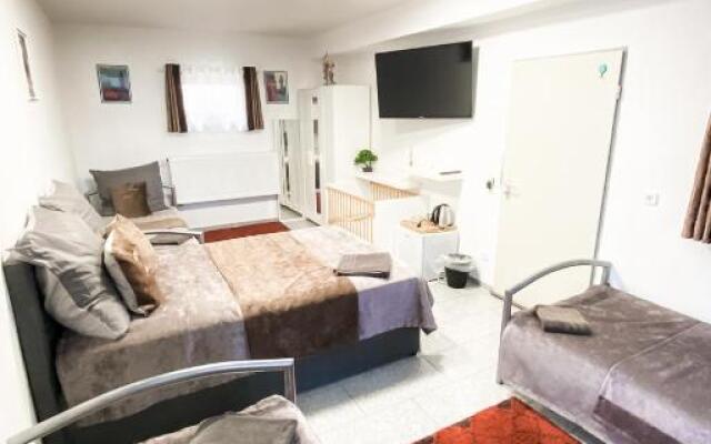 Tau Design Hotel