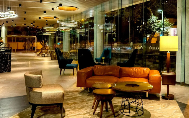 Hyatt Centric San Isidro Lima