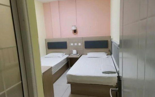 Pod Inn Chain Hotel (Jinan Qilu Hospital Quancheng Plaza)