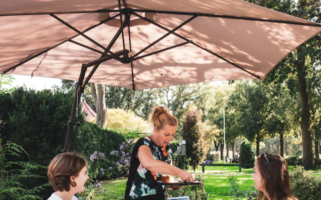 Detached Holiday Home With Dishwasher Near Assen