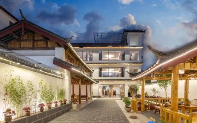 Wisteria Garden Snow Mountain View Homestay (Fuyaoqi Branch, Shuhe Ancient Town） – Exterior – Lijiang