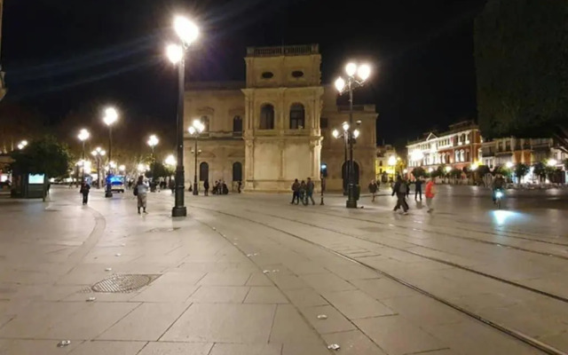 Apartamento Suite Next to Catedral. Opción Garaje.