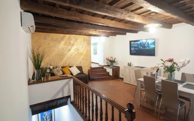 navona jacuzzi apartment