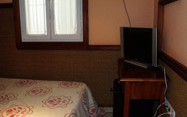 Hostal La Conilena