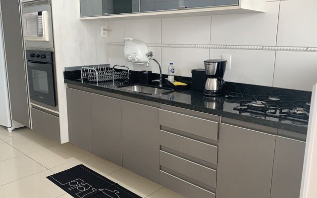 Apartamento Completo Guilhermina 82