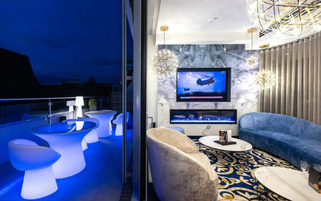 Best Western Premier Royal Blue