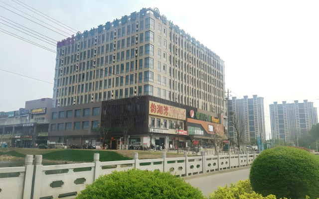 GreenTree Inn Suzhou KunShan Beimen Road Mujucheng Express Hotel