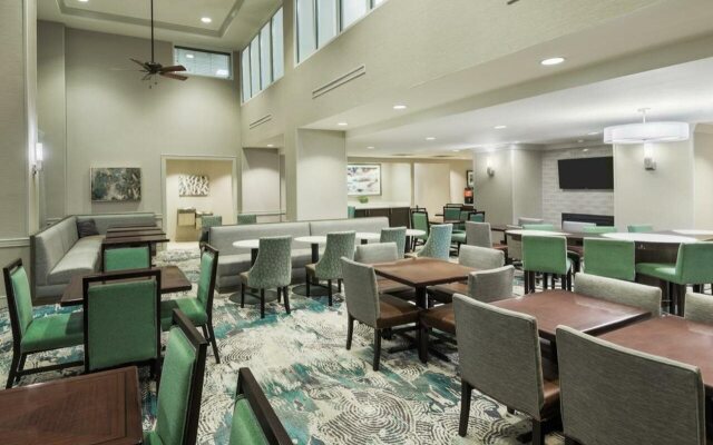 Homewood Suites by Hilton Tampa Airport - Westshore