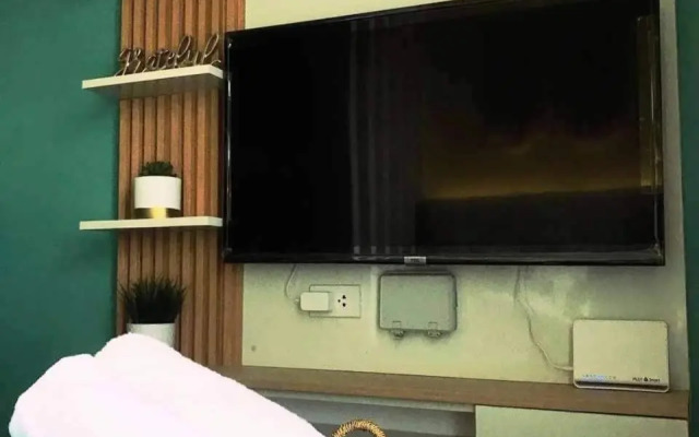 Summer10th Pinesuites Tagaytay