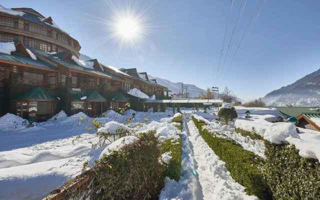 Club Mahindra White Meadows Manali