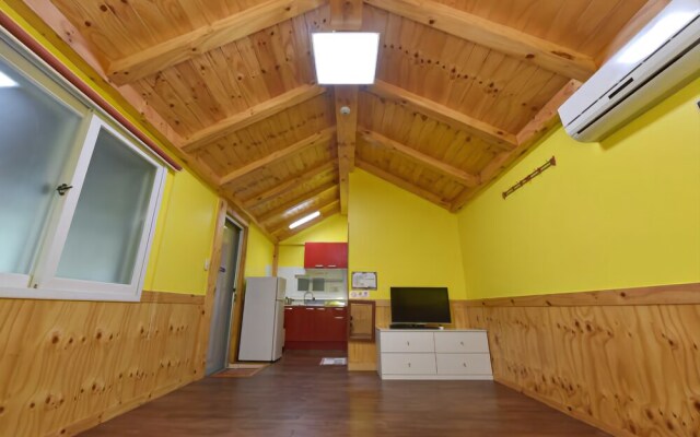 Gapyeong Mountain Cross Pension