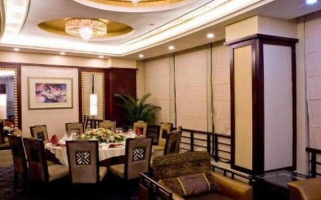 Hongyi Hotel Wuhan University