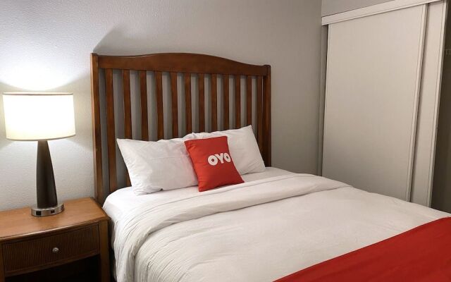 OYO Apartments at Broadmead