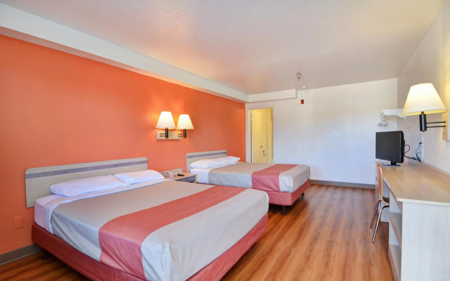 Motel 6 Twentynine Palms, CA