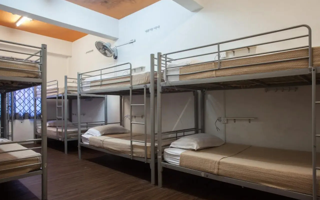Footprints Hostel