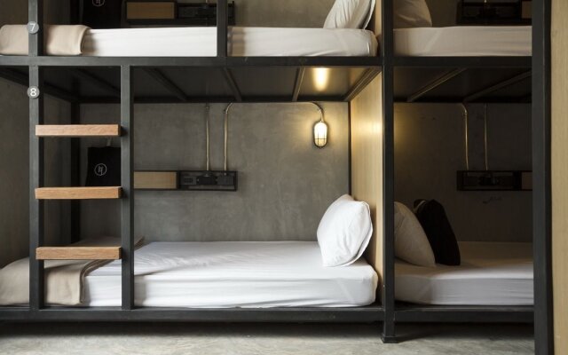 Bed Station Hostel