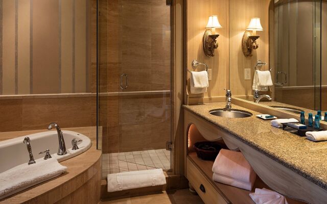The Royal Kelowna