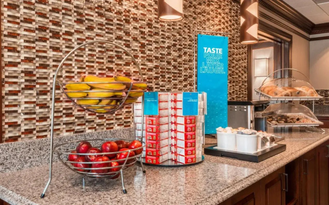 Hampton Inn Coventry - Warwick Area