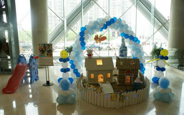 Tianjin Binhai Rezen Hotel