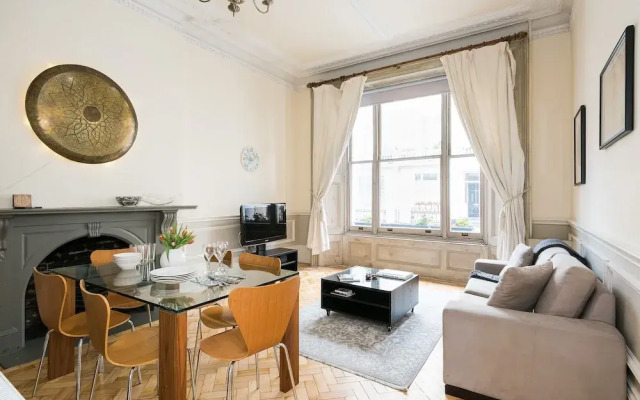 2 Bedroom Apartment in Nottinghill