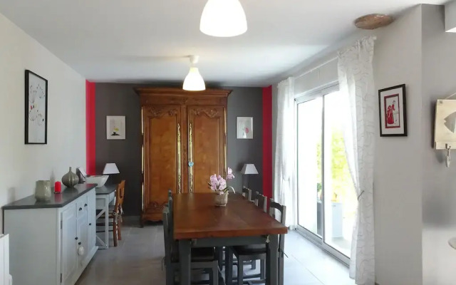 Modern House not far From Mont Saint-michel