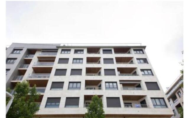 White Cozy Flat in Donostia