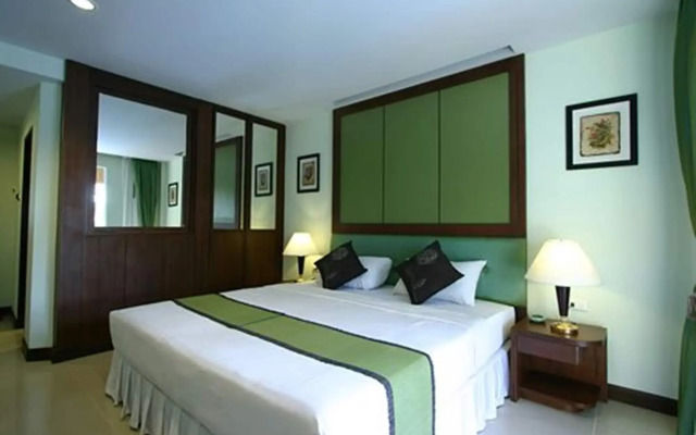 Windmill Resort Hotel