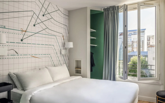 ibis Styles Asnieres Centre Hotel